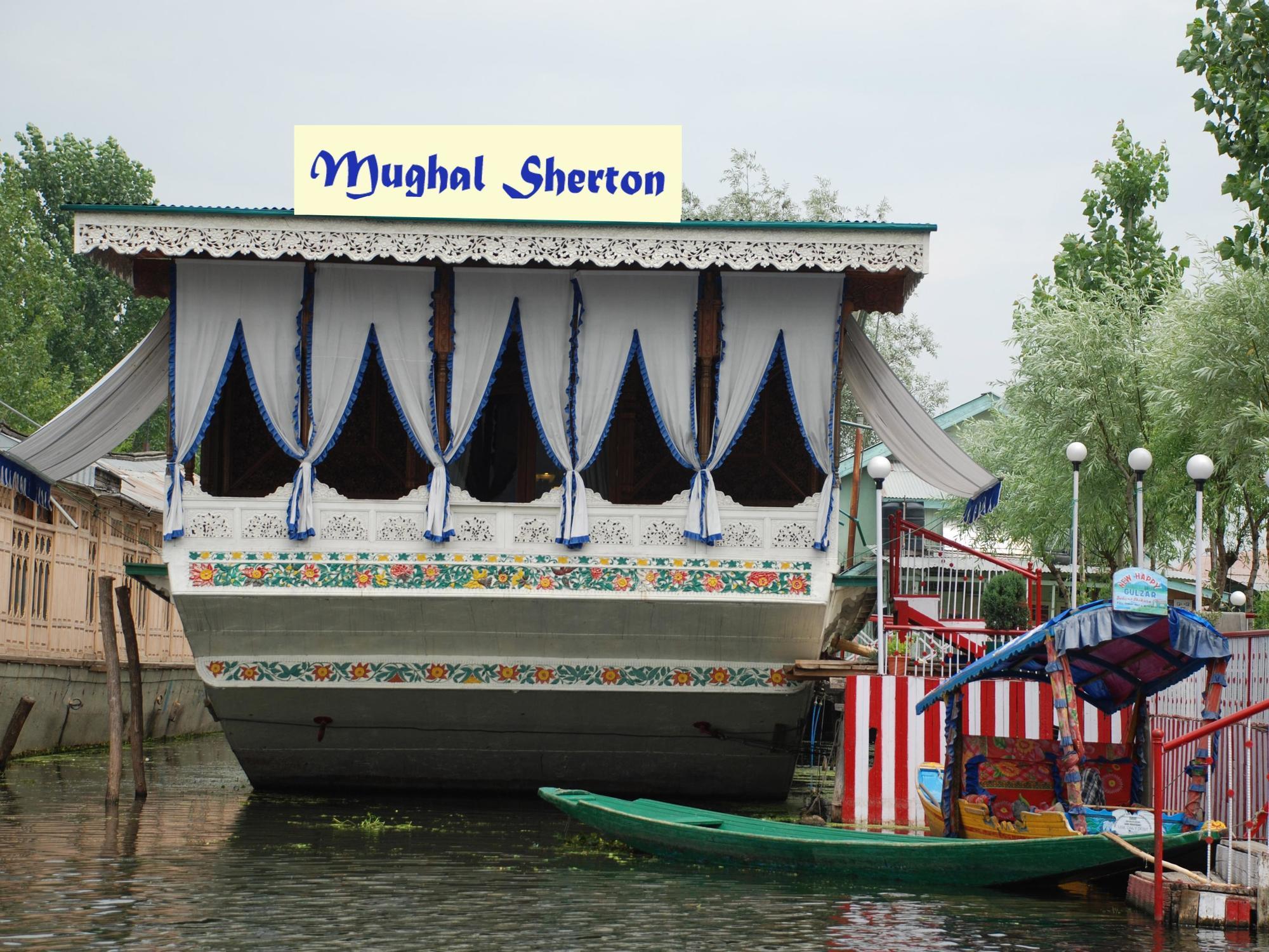 The Mughal Sheraton Houseboat Hotel Durgjan Ngoại thất bức ảnh