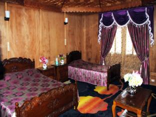 The Mughal Sheraton Houseboat Hotel Durgjan Ngoại thất bức ảnh